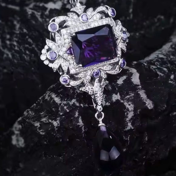 Purple Crystal Statement Necklace - Picture 4 of 6